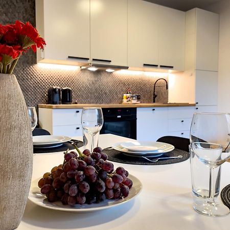 Urban Apartments Premium No 3, Free Private Parking, Self Check-In Chorzów Extérieur photo