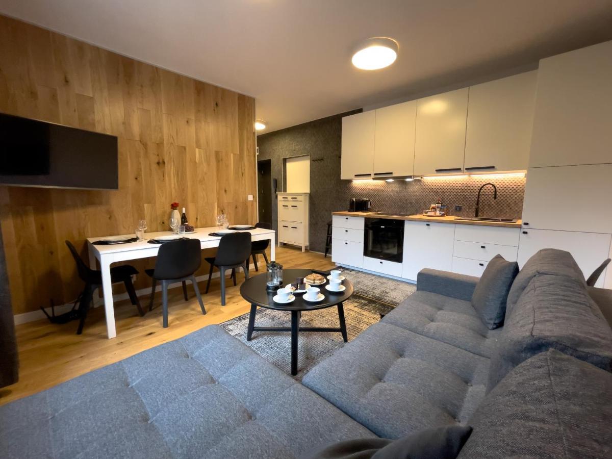 Urban Apartments Premium No 3, Free Private Parking, Self Check-In Chorzów Extérieur photo