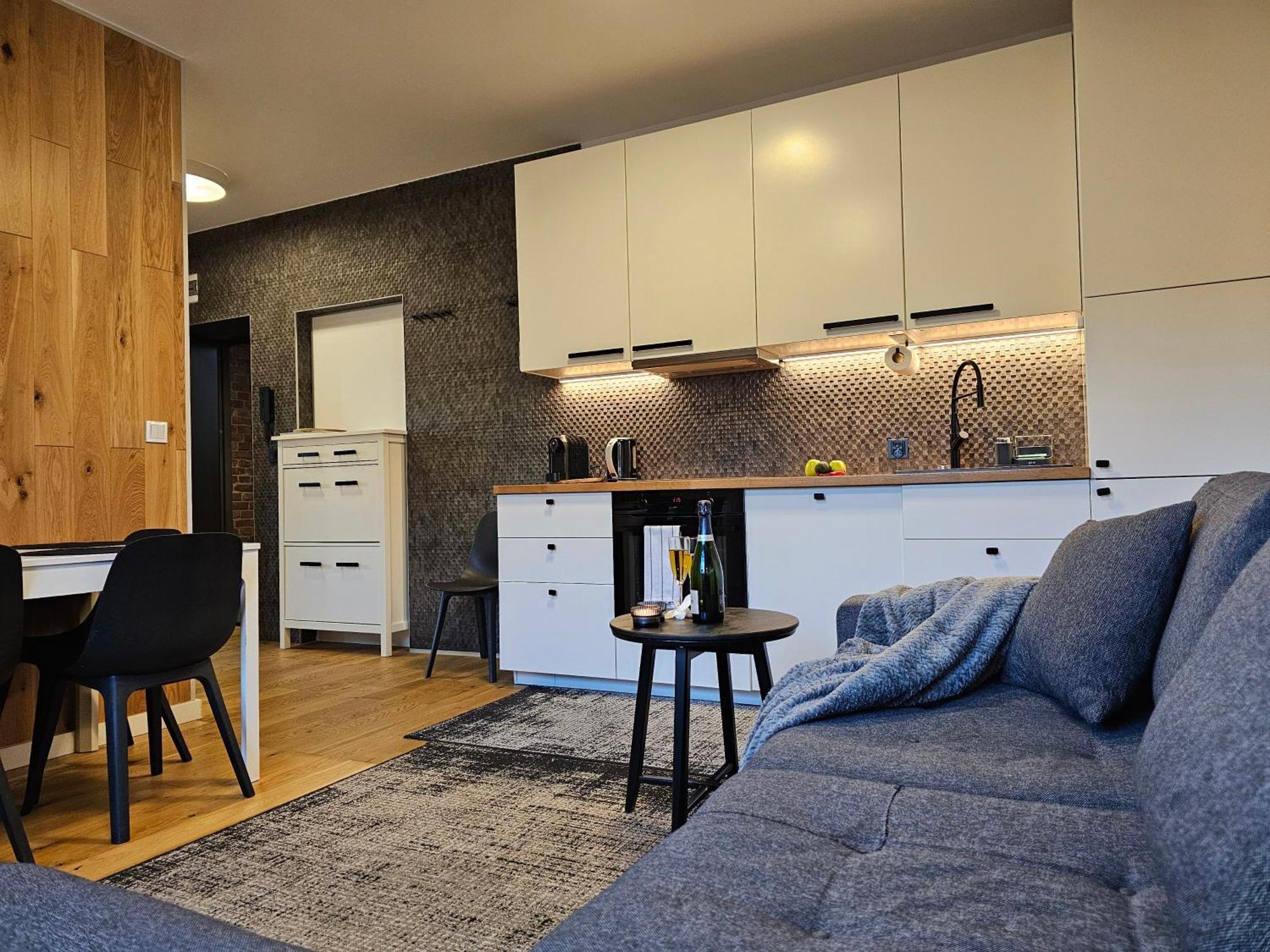 Urban Apartments Premium No 3, Free Private Parking, Self Check-In Chorzów Extérieur photo