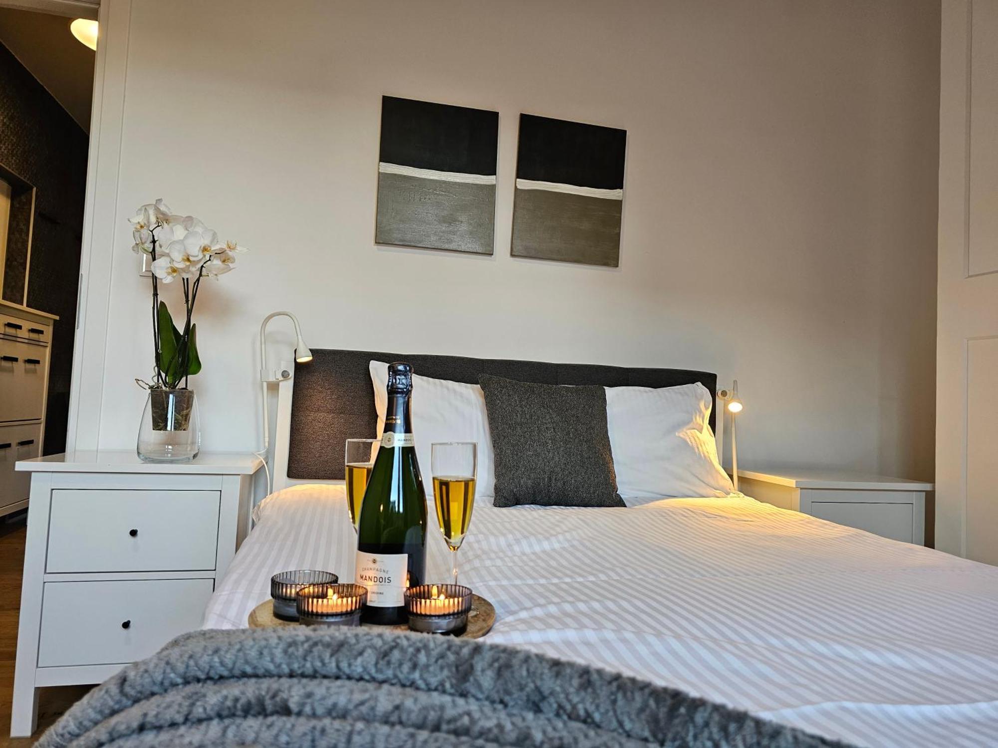 Urban Apartments Premium No 3, Free Private Parking, Self Check-In Chorzów Extérieur photo